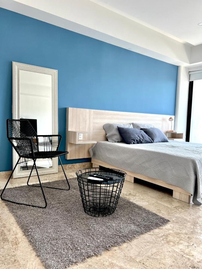 Location One Block From 5th Apartamento Playa del Carmen
